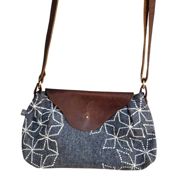 Handcrafted Crossbody Denim & Leather Shoulder Bag With Floral Faux Embroidery P - Picture 7 of 10